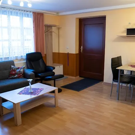 Reifberg Apartment